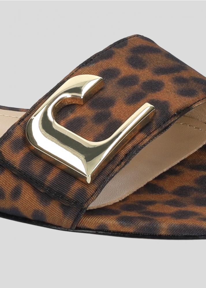 lola cruz LOLA FLATS Últimos 2 días
