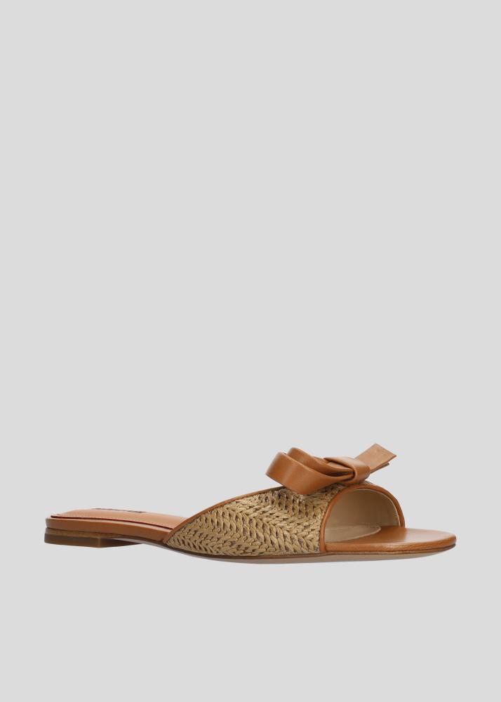 lola cruz LINDA FLATS Promoción por tiempo limitado