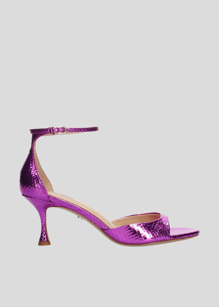 lola cruz KUMALA SANDAL 65 Solo hoy