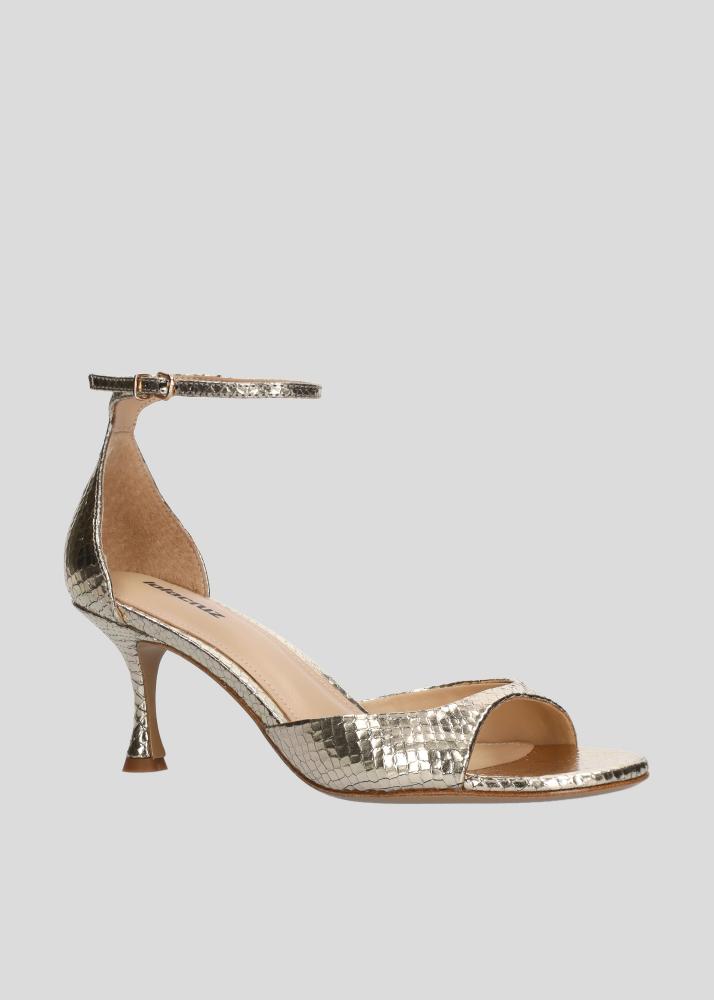 lola cruz KUMALA SANDAL 65 Solo queda un día