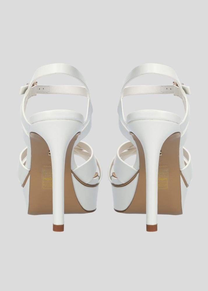 lola cruz ARIA PLATFORM 100 Tienda