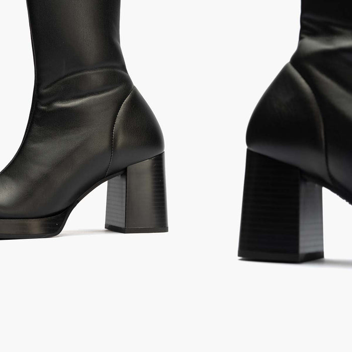 pitillos Botín Napa Strech de mujer color negro ÚLTIMAS EDICIONES