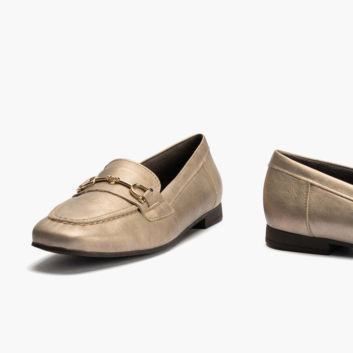 pitillos Mocasín Laminado mujer color piedra Última moda