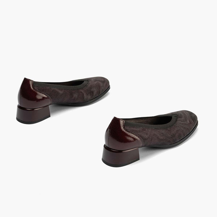 pitillos Zapato de Salón Pico con Elásticos de mujer color burdeos Superdescuento