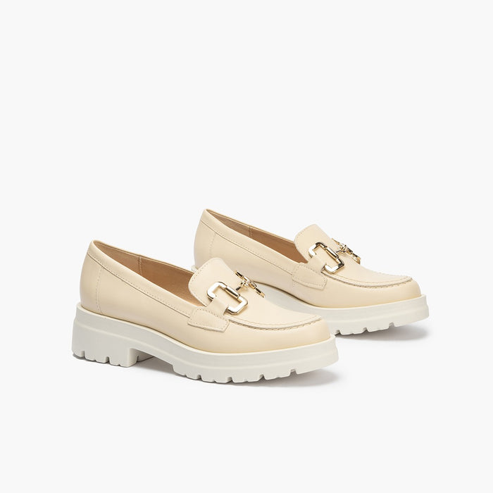 pitillos Mocasines de mujer en piel con adorno de estribo y tacón bloque CREMA Ofertas especiales
