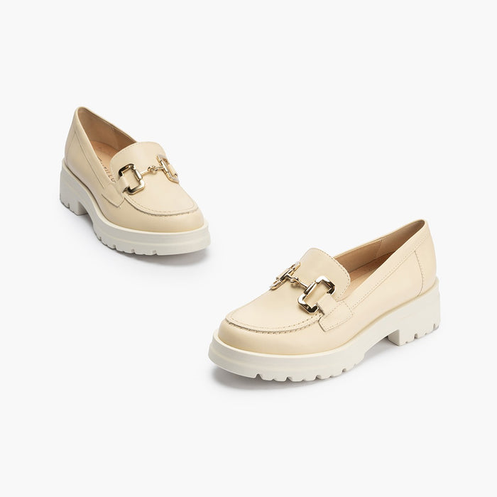 pitillos Mocasines de mujer en piel con adorno de estribo y tacón bloque CREMA Ofertas especiales