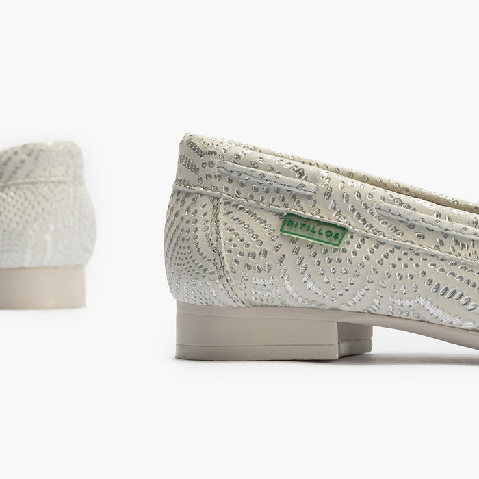 pitillos Mocasines de mujer con adorno de lazo y tacón PLATA Envío gratis