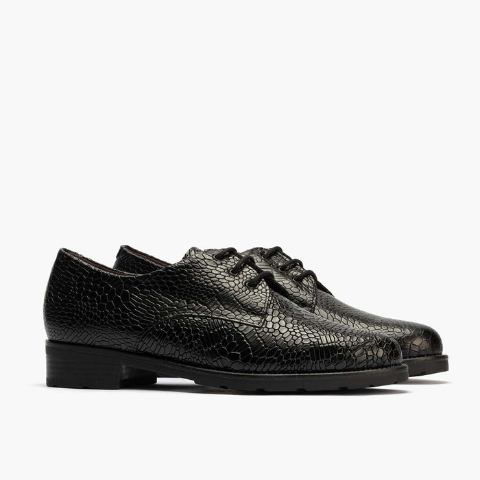 pitillos Blucher en Lagarto mujer color negro
