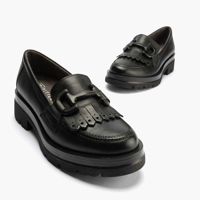 pitillos Mocasín en Napa con Flecos de mujer color negro 2025