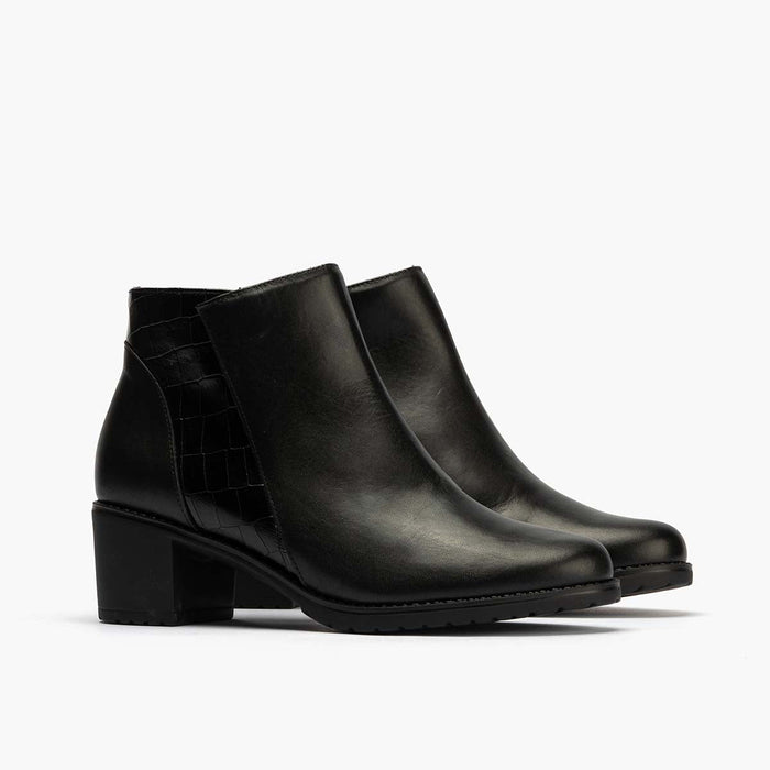 pitillos Botín de mujer color negro Libre de impuestos