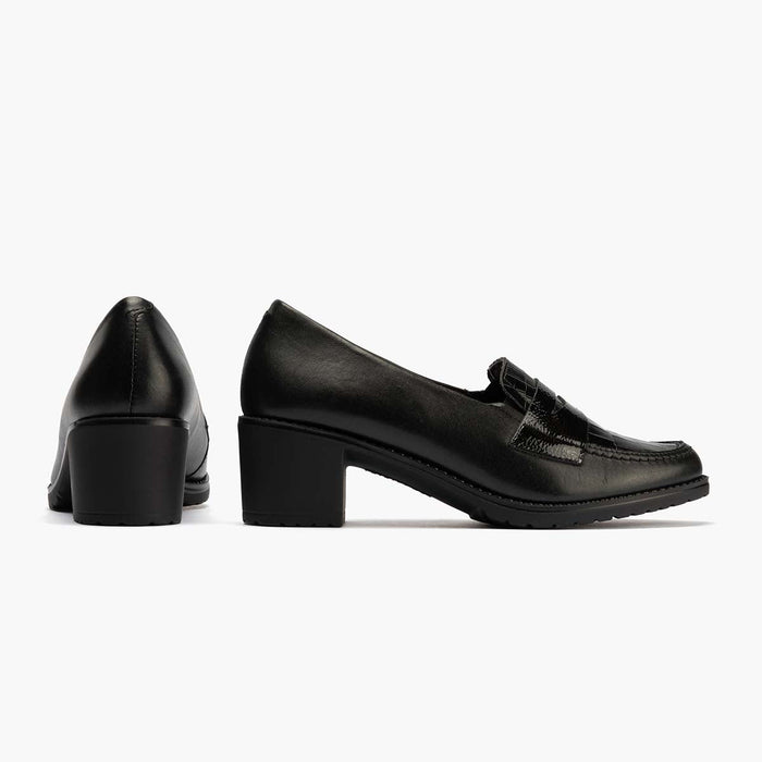 pitillos Mocasín mujer color negro Última moda
