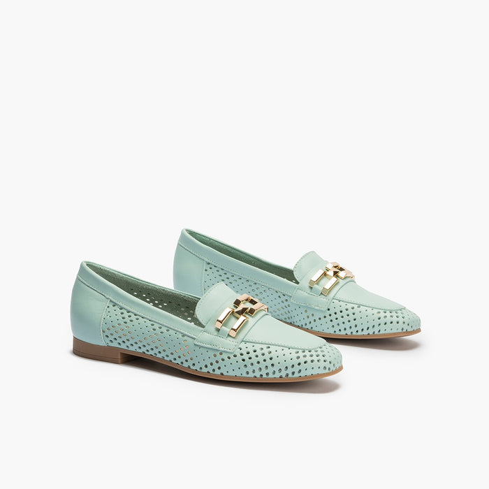 pitillos Mocasines de mujer en piel picados con adorno y tacón bajo AZUL Rebajas online