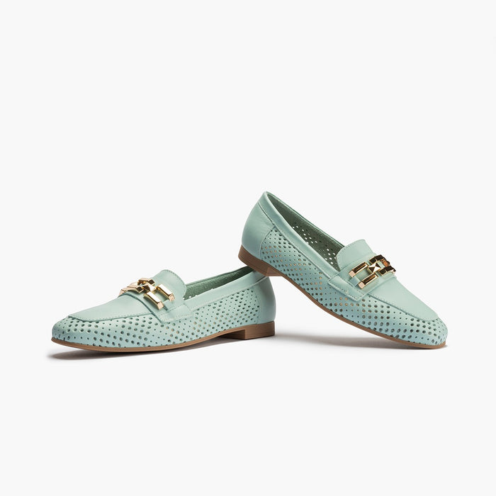 pitillos Mocasines de mujer en piel picados con adorno y tacón bajo AZUL Rebajas online