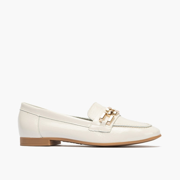 pitillos Mocasines de mujer en piel charol con adorno y tacón bajo BLANCO ÚLTIMAS EDICIONES