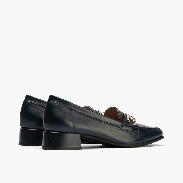 pitillos Mocasines de mujer en piel y adorno cadena metálica y tacón AZUL Solo hoy