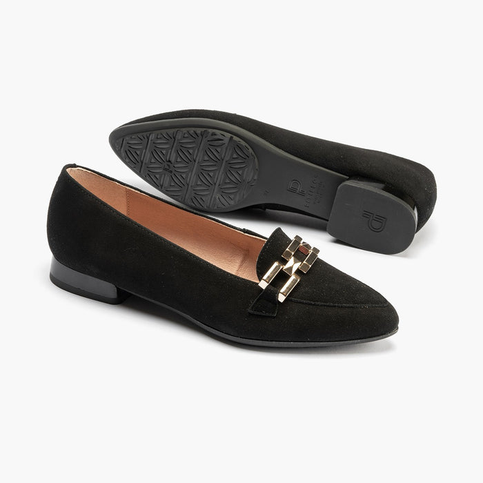 pitillos Mocasines de mujer en ante con adorno cadena metálica NEGRO Liquidación