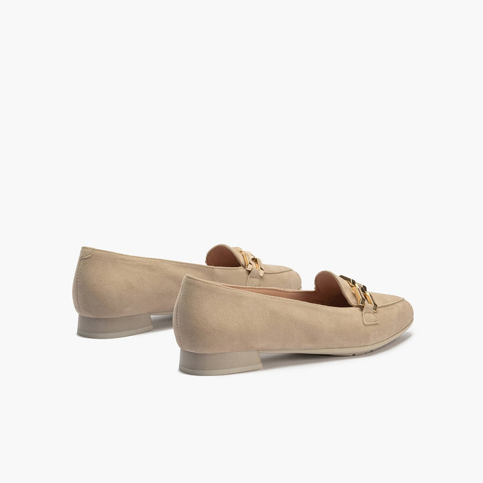 pitillos Mocasines de mujer en ante con adorno cadena metálica BLANCO Libre de impuestos