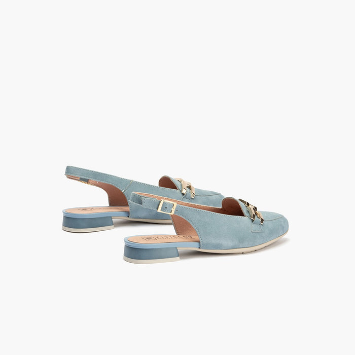 pitillos Mocasines de mujer destalonados en piel ante con adorno cadena metálica AZUL 2025
