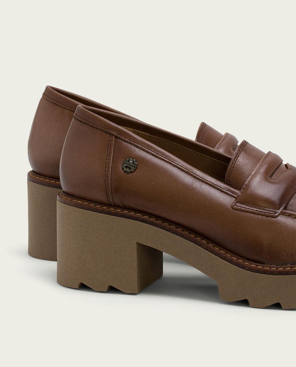 porronet MOCASINES DE PIEL CON TACÓN TAUPE MABEL Grandes descuentos
