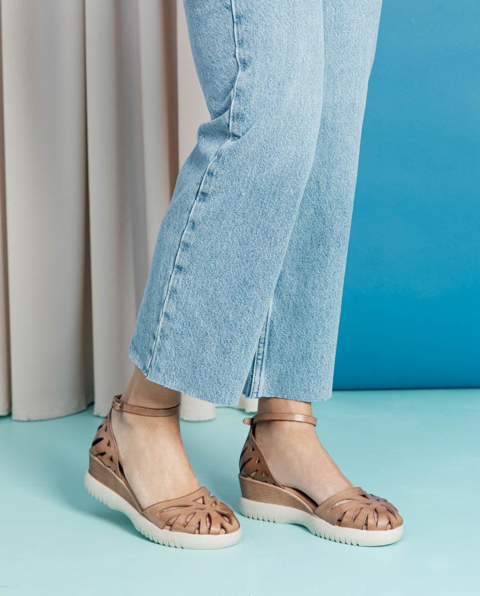 porronet SANDALIA CUÑA PIEL TAUPE EBBA Gran oferta