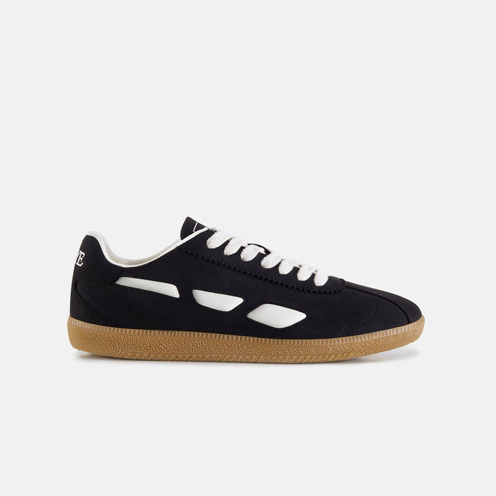 saye M70 Dart - Black