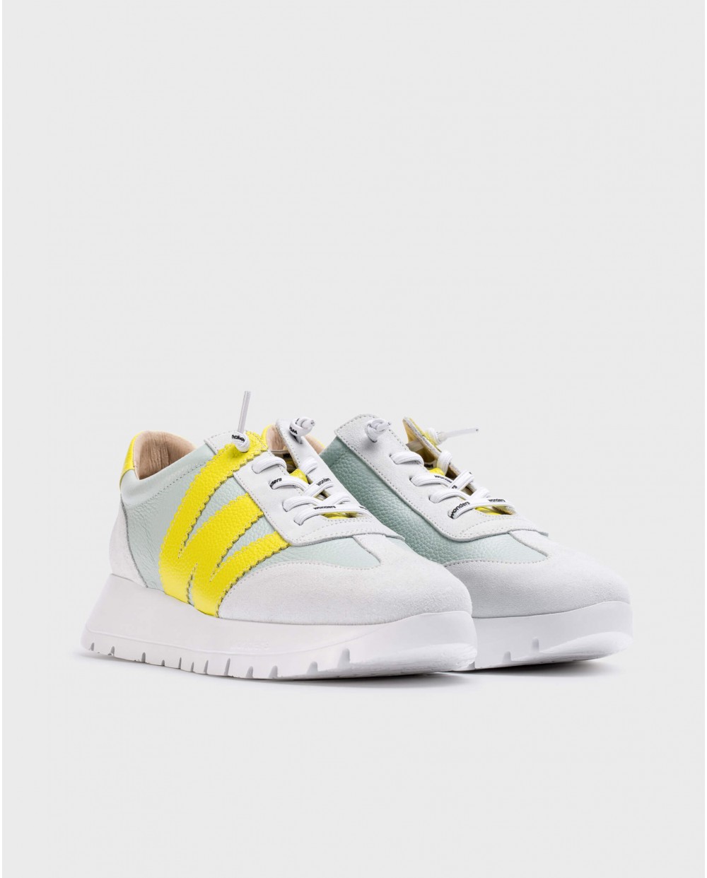 wonders Deportivas RACER Aqua Solo queda un día