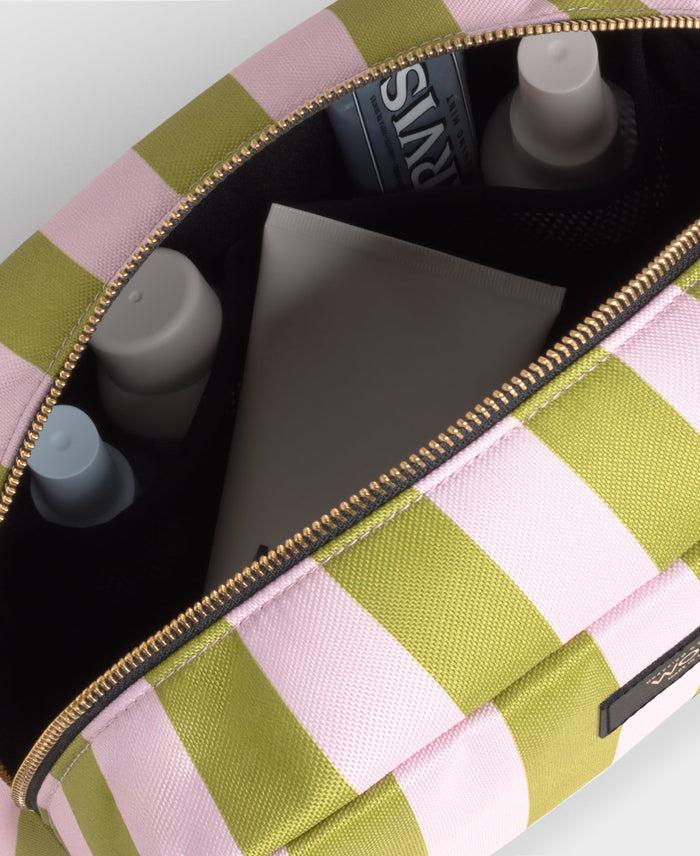wouf Cabana Large Toiletry Bag Último día