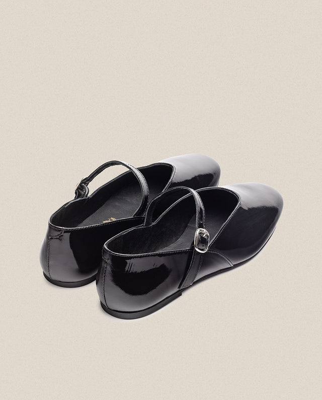 yokono Bailarina ARI-001 negro En oferta