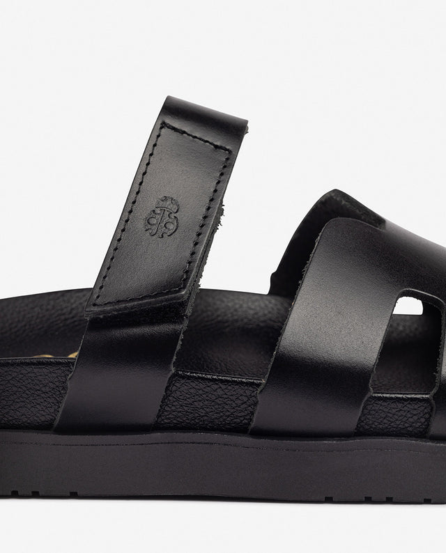 yokono Sandalia plana MORENA-125 negro COMPRAR AHORA