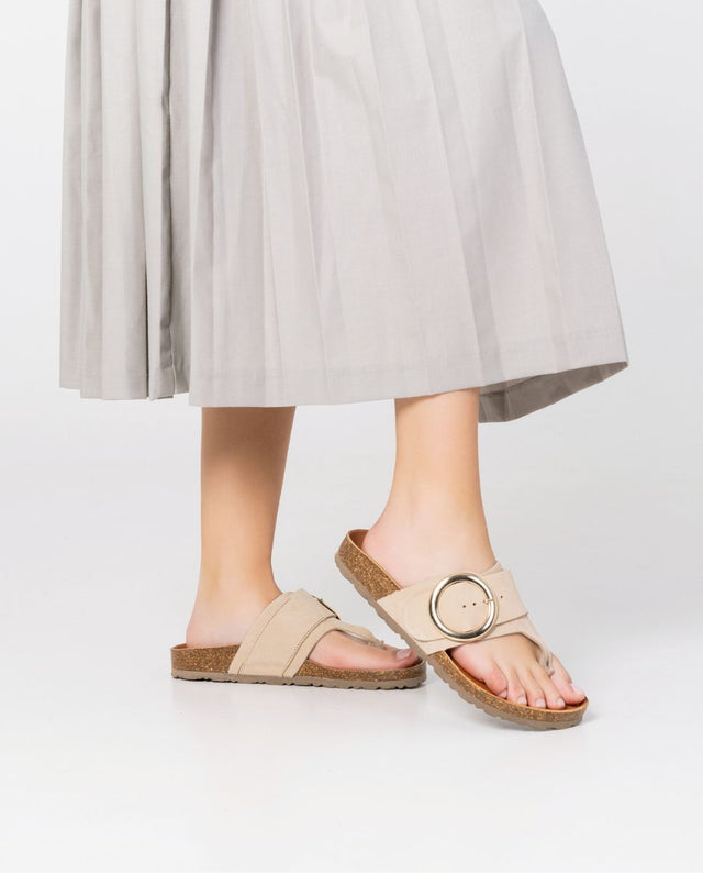 yokono Sandalia plana Granada 704 beige Rebajas de fin de temporada