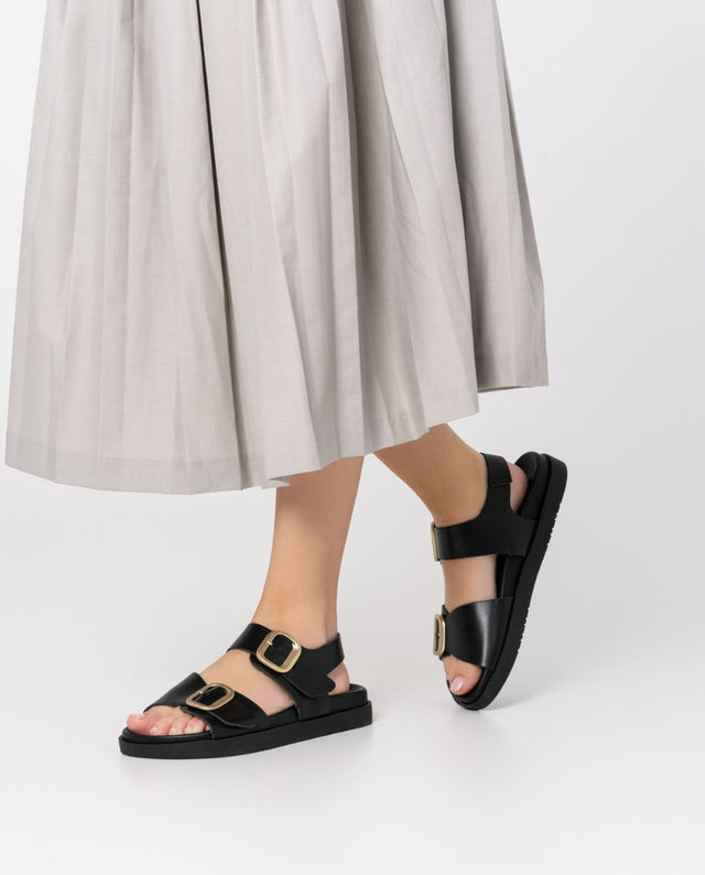 yokono Sandalia plana Morena 002 negro Descuento