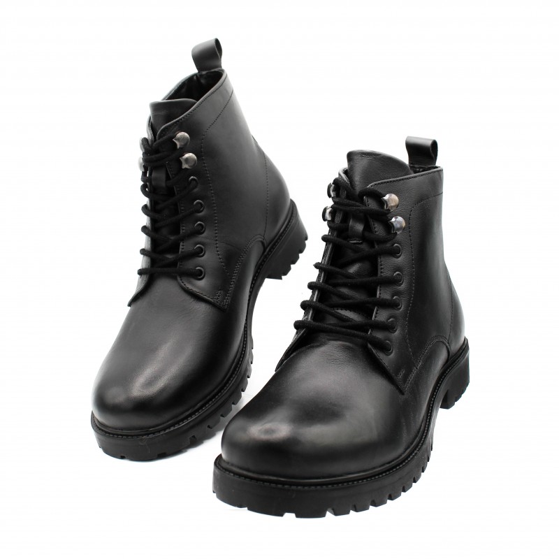 zerimar shoes Botas con suela track de piel con cordones estilo militar COMPRAR AHORA
