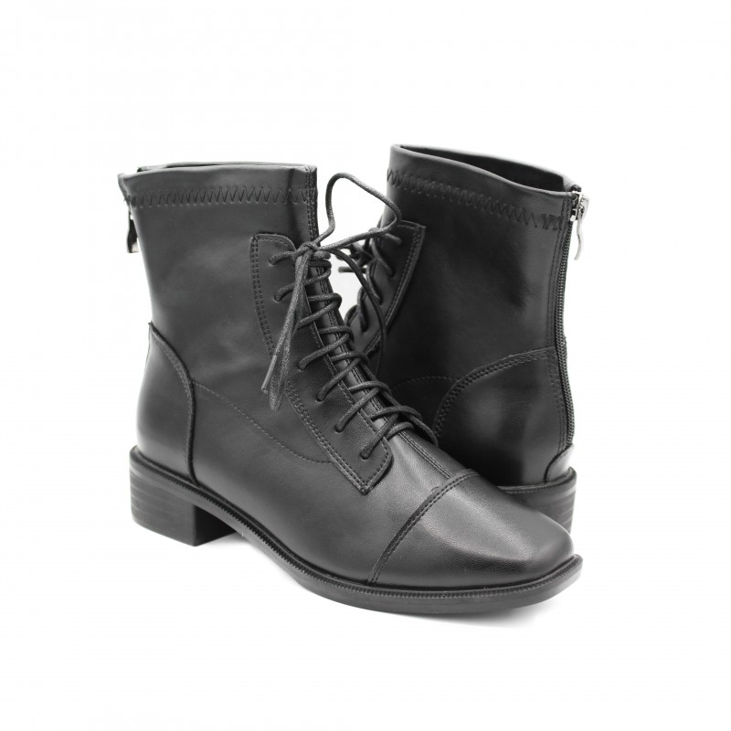zerimar shoes Botas de cordones con punta cuadrada modelo LIBBY