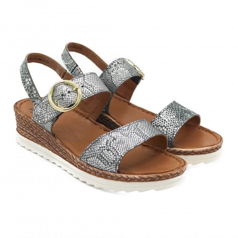 zerimar shoes Sandalias con hebilla de piel modelo SITEA En oferta