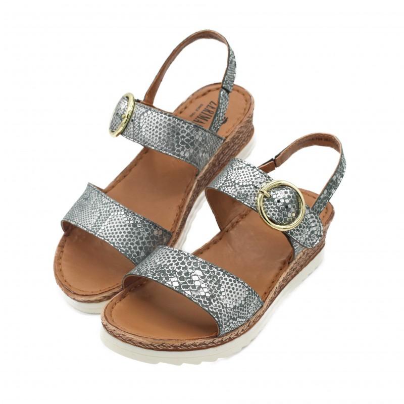 zerimar shoes Sandalias con hebilla de piel modelo SITEA En oferta