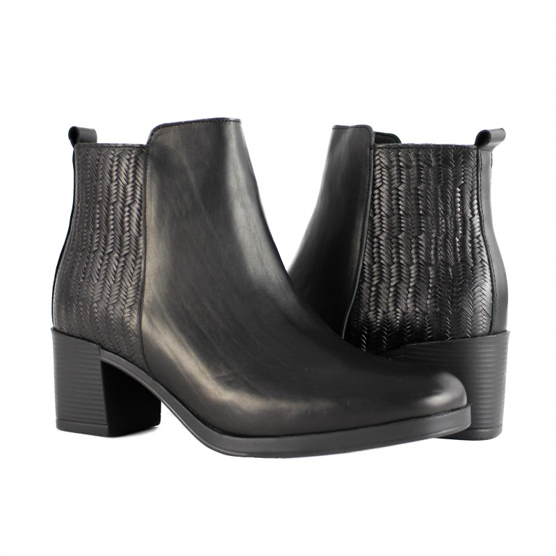 zerimar shoes Botines de piel con tacon y detalle trenzado