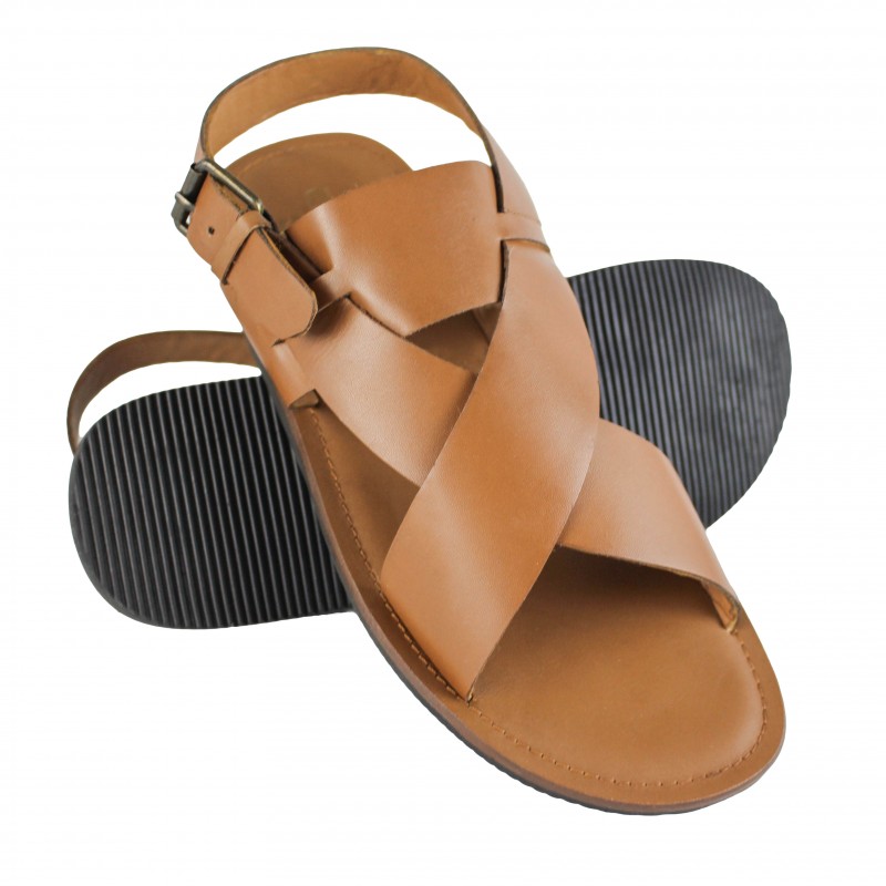 zerimar shoes Sandalia de piel cruzada con hebilla modelo MATEO