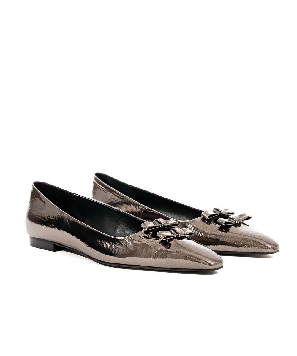 zinda Zapato plano de piel metalizada gris con dos lazos Última moda