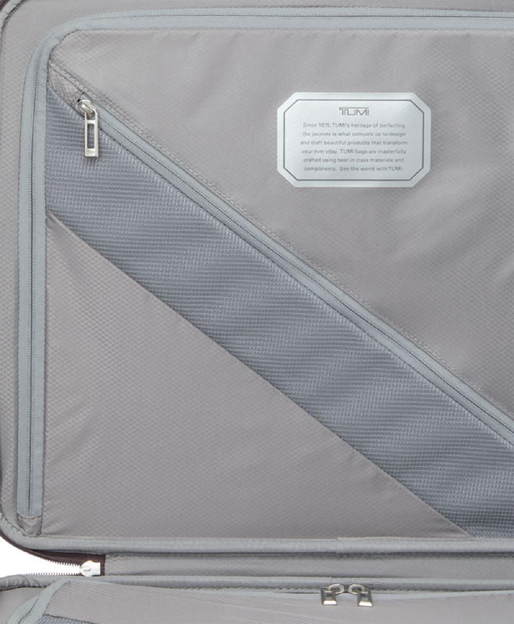 Tumi 19 Degree Lite Maleta de mano Continental 55 cm Ventas relámpago