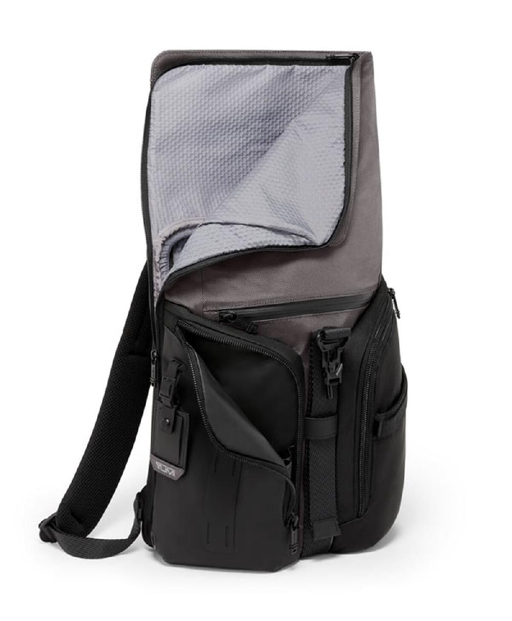 Tumi Alpha Bravo Mochila con solapa Logistics Liquidación